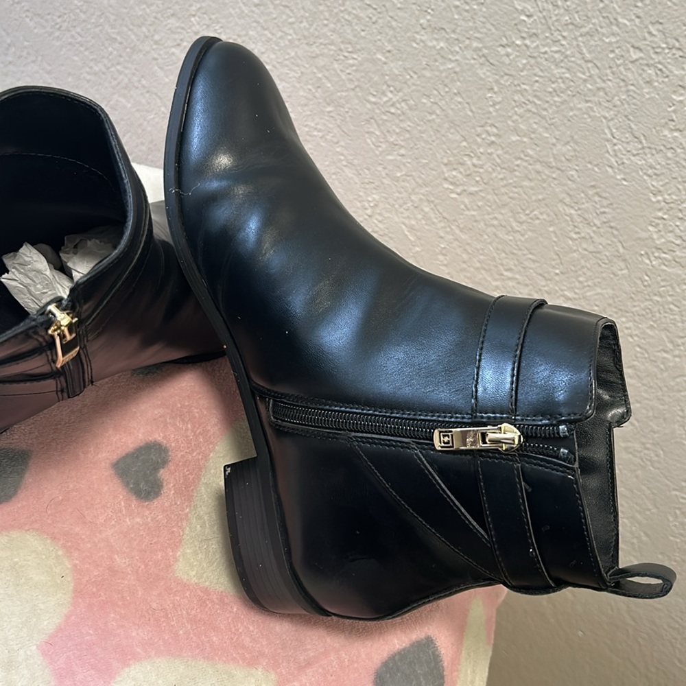 LC RINGWOOD BLACK ANKLE BOOTS - Picture 4 of 7